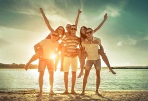 Der Sommer: Biergärten, Festivals und Spaß am See