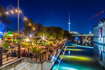 Ob in Berlin, München oder Frankfurt - Strandbars gibt es in jeder Stadt