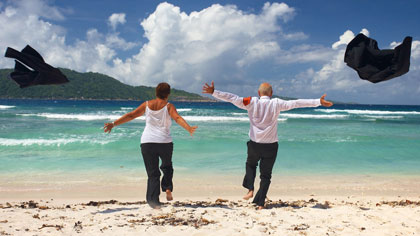 strand-paar-alter-senioren