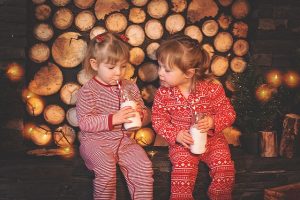 christmas-kids-1073567_640