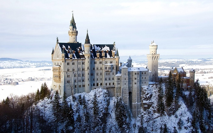 allgäu-schloß-neuschwanstein-winter-pixabay-700