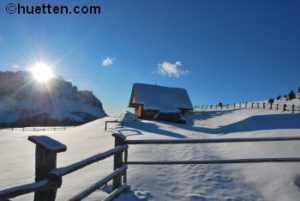 Berghütte Schnee Costaces 350