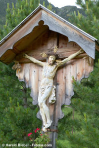 weltreligionen_jesus_am_kreuz[1]