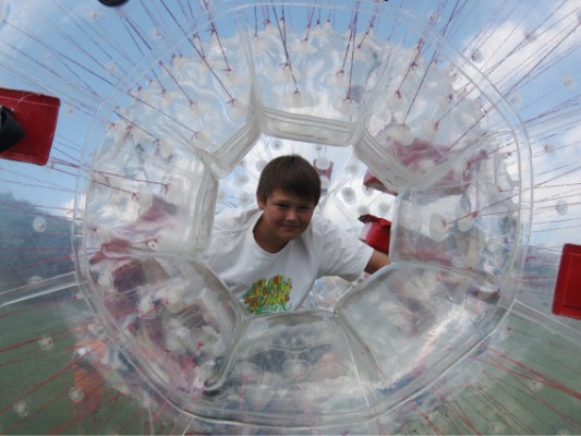 zorbing-flachau-berge-natur-533