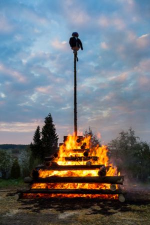 Die symbolische Hexenverbrennung ist ein typisches Ritual der Walpurgisnacht