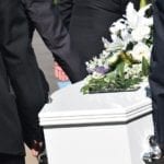 Beerdigungskosten – das große Geschäft mit dem Tod