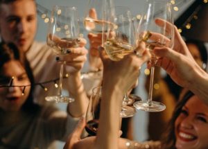 Party organisieren – 5 Tipps für die Auswahl der perfekten Location